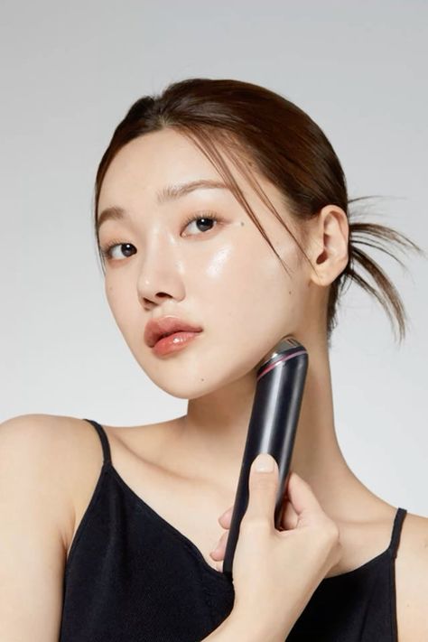 MEDICUBE-AGE-R Booster Pro - Dispositivo Antienvejecimiento Multifuncional